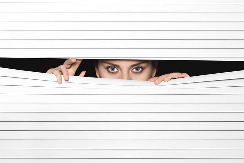 how to confront a cheating spouse