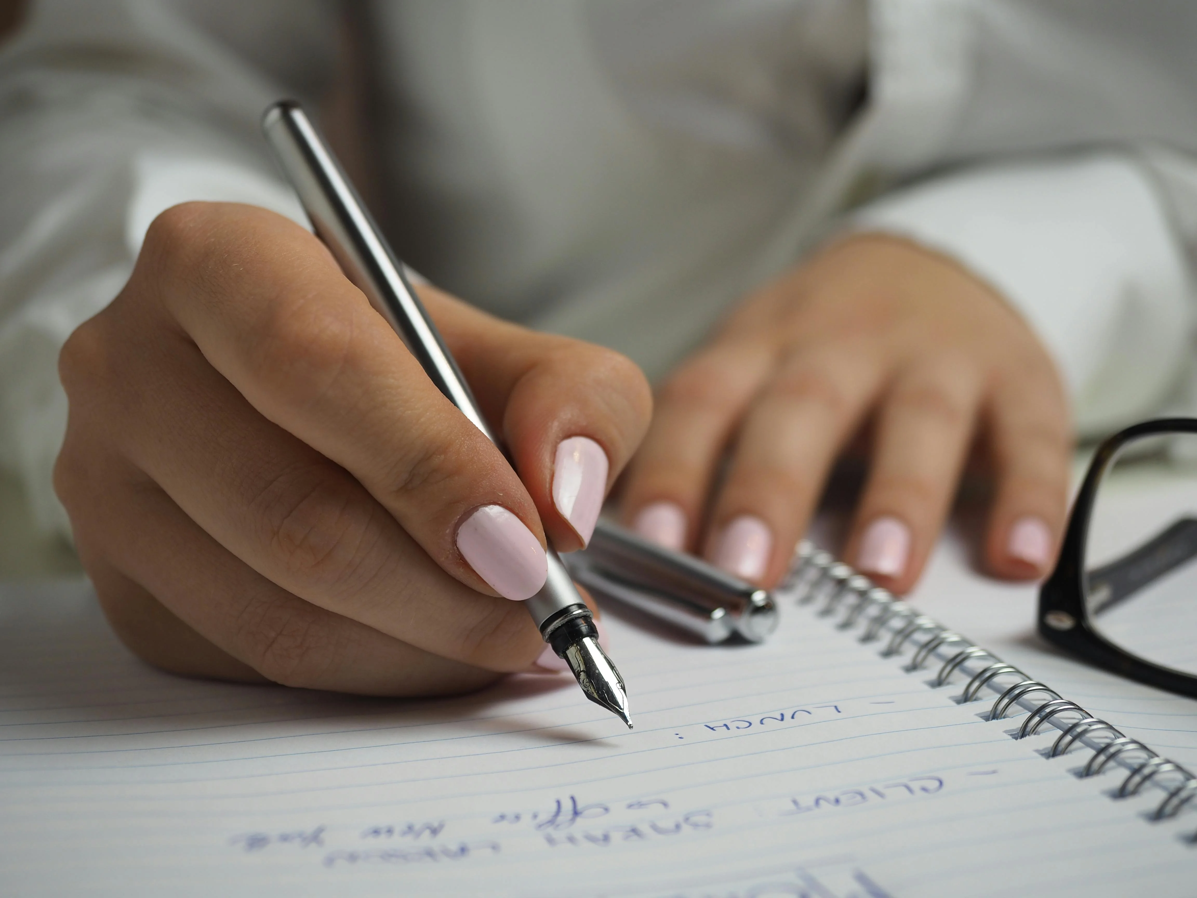 Expert Qualifications & Experience