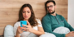 5 Ways People Cheat on Their Partners and Get Away With It